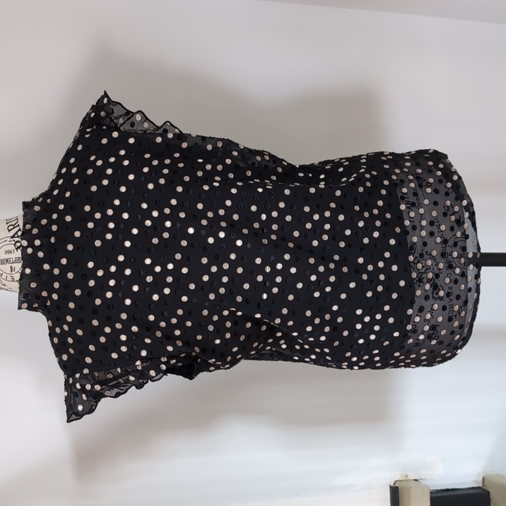HAVER + BLAIR | Women's Blk/Cream Polka Dot Ruffled Short Sleeved Tie Up Blouse - Picture 7 of 7
